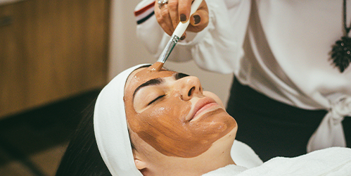 Aromatherapy & Soothing Body Wraps 